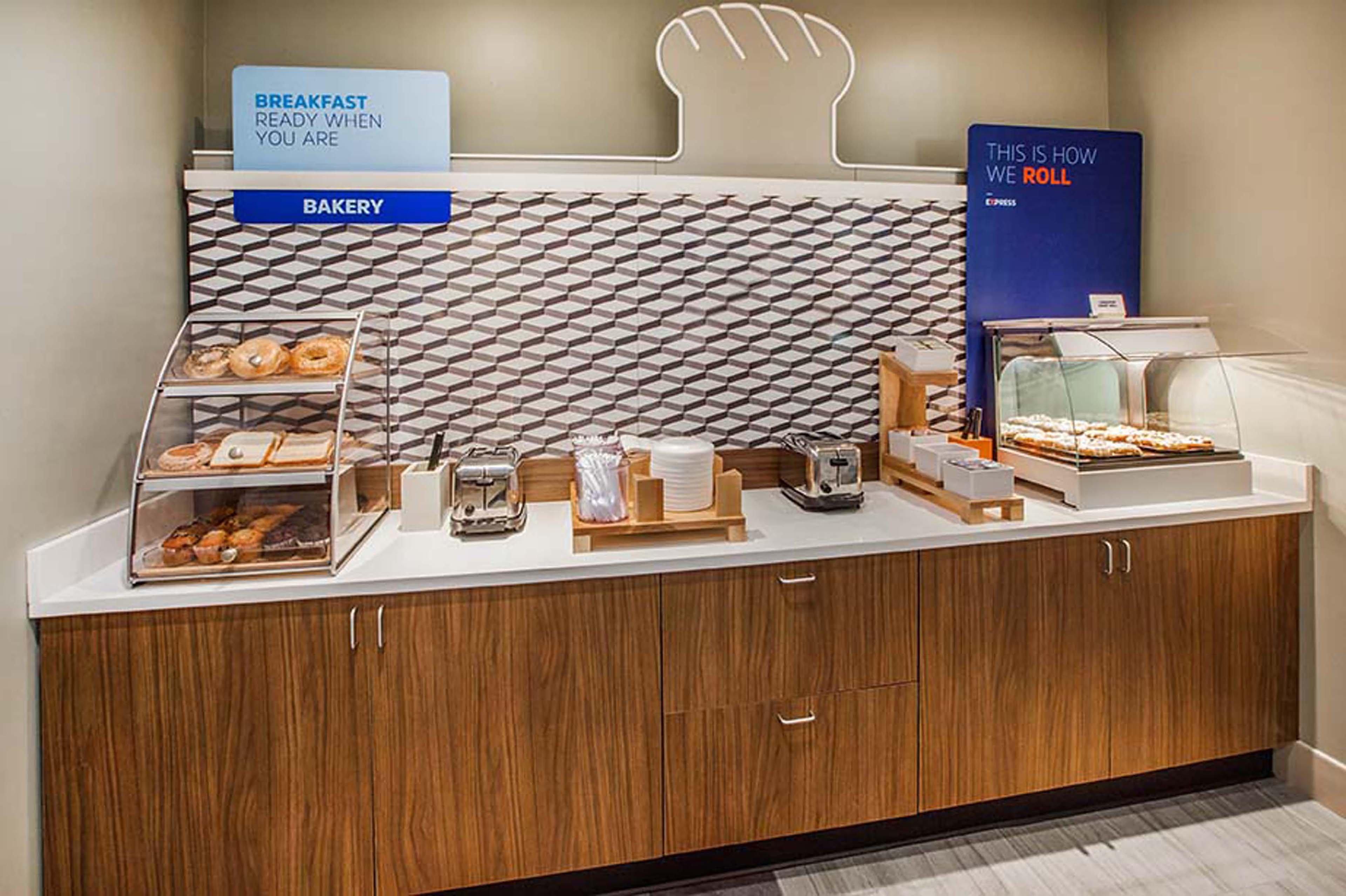Holiday Inn Express Hotel & Suites Lancaster-Lititz By Ihg Exteriör bild