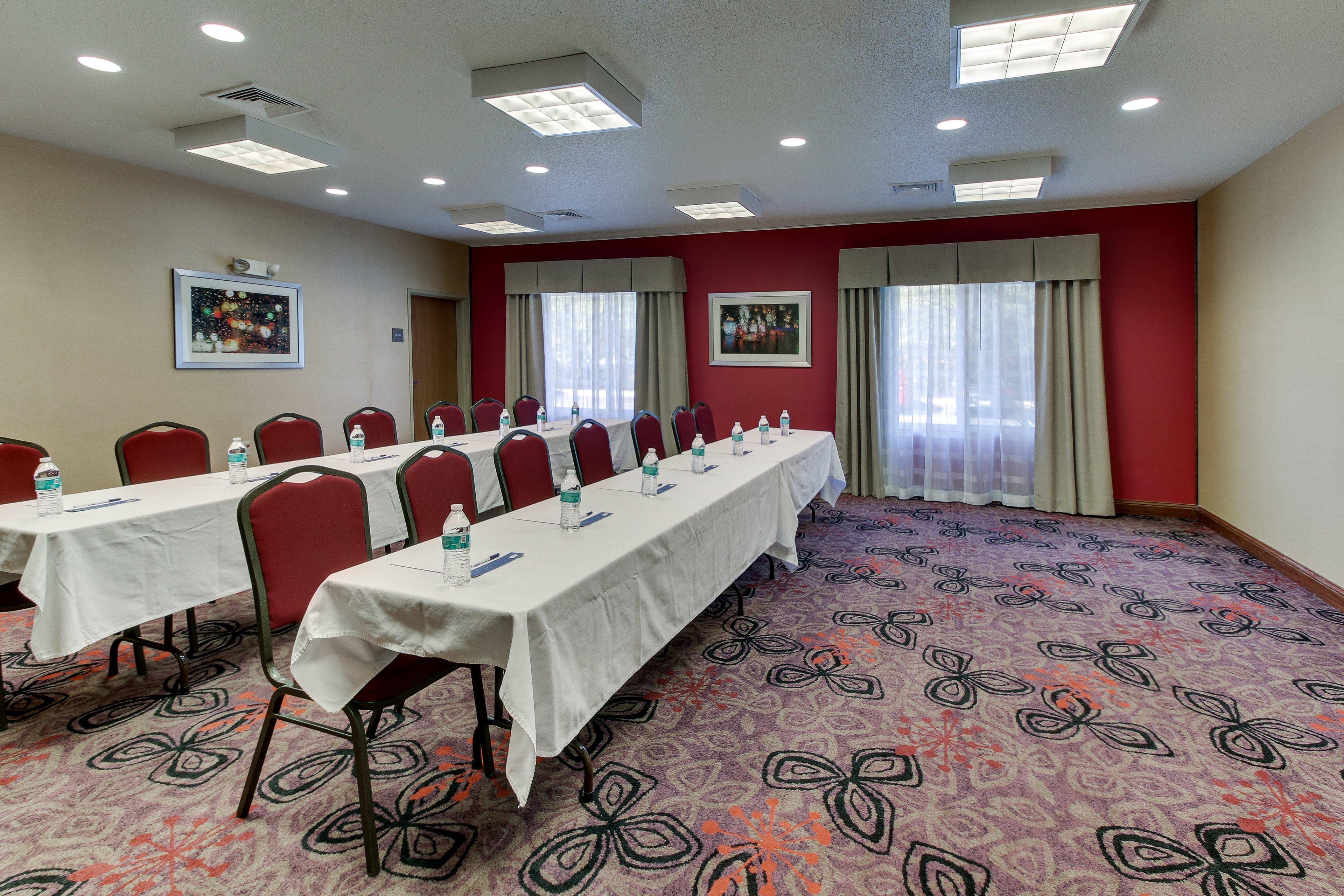 Holiday Inn Express Hotel & Suites Lancaster-Lititz By Ihg Exteriör bild